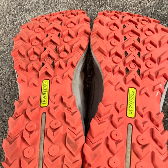 Saucony Trail Peregrine 10 Shoes Womens Size 8.5 Gray Black Res S10556-30 - Picture 6 of 7